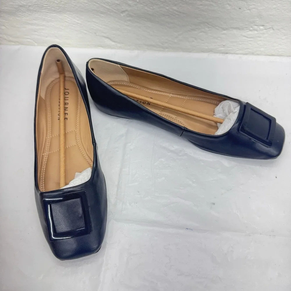 Journee Collection Women Zimia Ballet Flats With Buckle 9.5 M Black Faux Leather